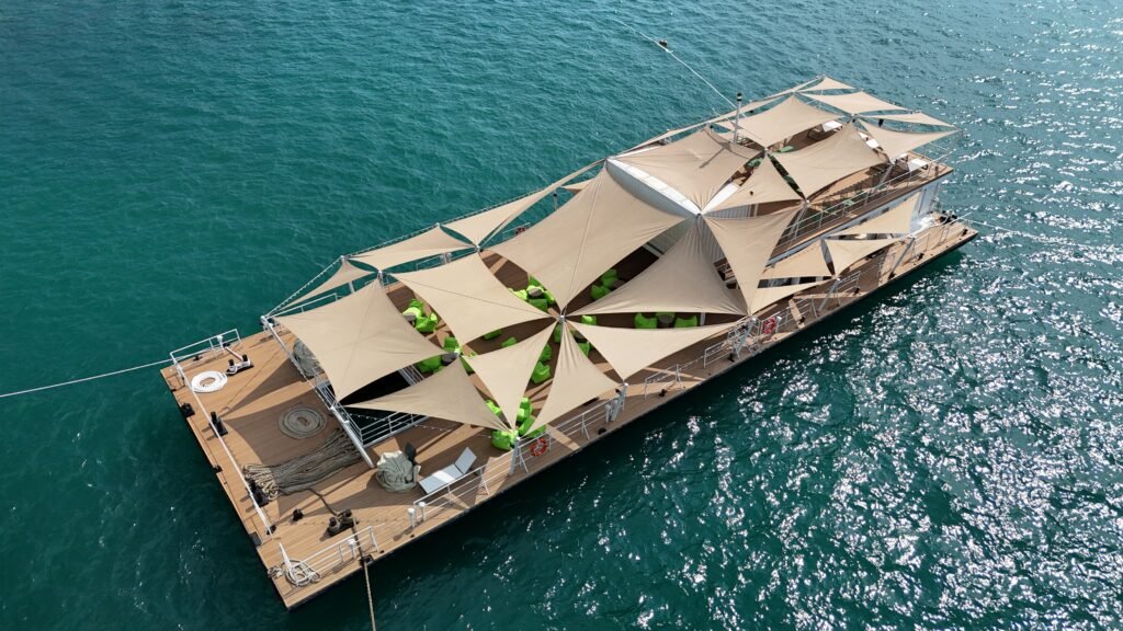 shade sail for yacht