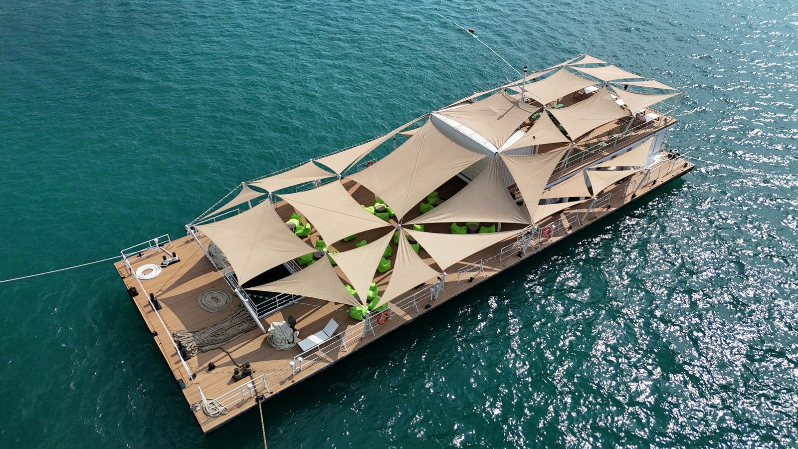 shade sail for yacht