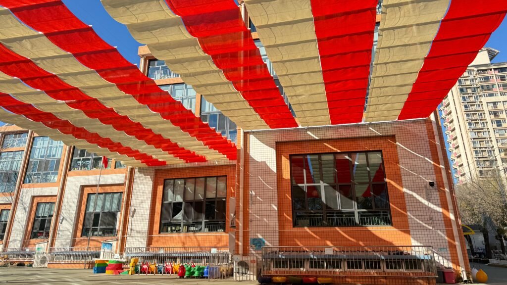 retractable shade canopy