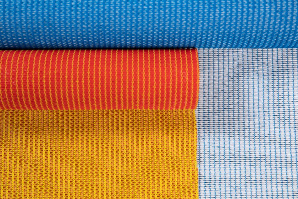 Young Shade Sail  Outdoor HDPE Shade Fabric