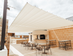 patio design ideas retractable shade  canopy